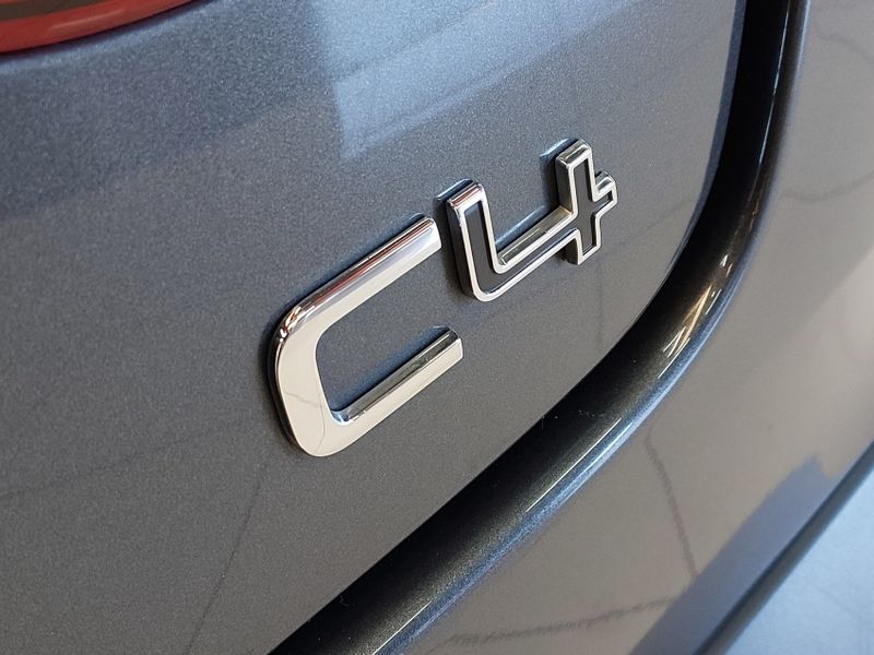 Citroen C4 CACTUS 1.6 THP FLEX SHINE EAT6 2019/2020 BETIOLO NOVOS E SEMINOVOS LAJEADO / Carros no Vale