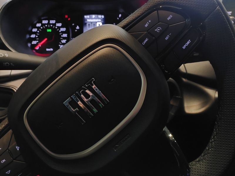 Fiat ARGO 1.3 FIREFLY FLEX TREKKING CVT 2025/2026 BETIOLO NOVOS E SEMINOVOS LAJEADO / Carros no Vale