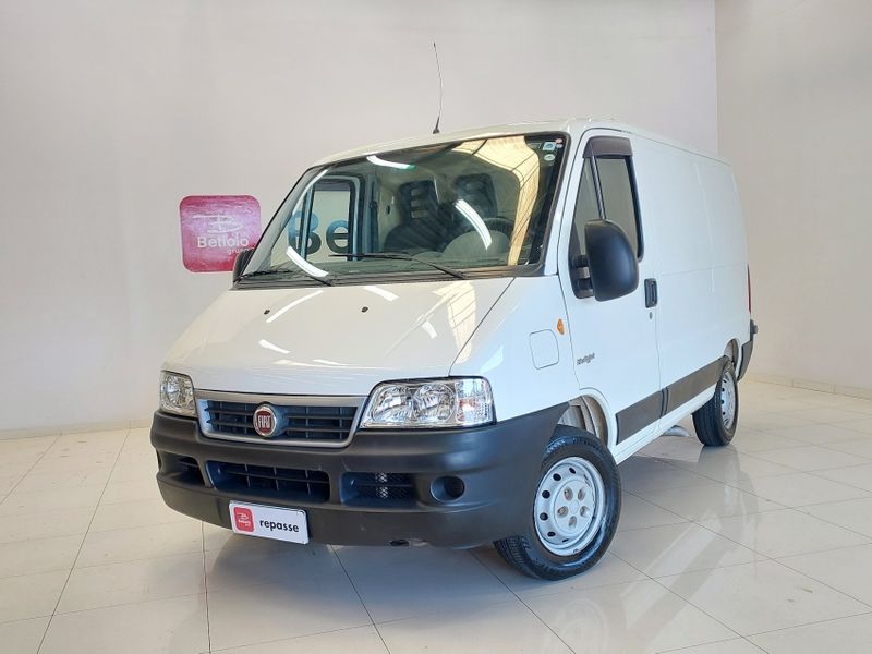 Fiat DUCATO 2.3 CARGO 7.5 16V TURBO DIESEL 4P MANUAL 2015/2016 BETIOLO NOVOS E SEMINOVOS LAJEADO / Carros no Vale