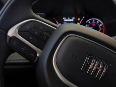 Fiat FASTBACK 1.0 TURBO 200 HYBRID AUDACE CVT 2025/2026 BETIOLO NOVOS E SEMINOVOS LAJEADO / Carros no Vale