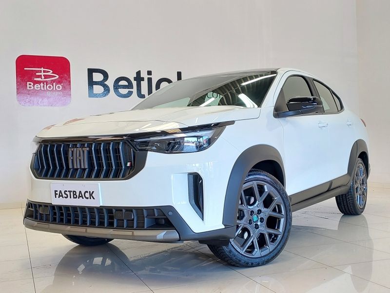 Fiat FASTBACK 1.0 TURBO 200 HYBRID IMPETUS CVT 2025/2026 BETIOLO NOVOS E SEMINOVOS LAJEADO / Carros no Vale Fiat FASTBACK 1.0 TURBO 200 HYBRID IMPETUS CVT 2025/2026 BETIOLO NOVOS E SEMINOVOS LAJEADO / Carros no Vale