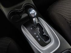 Fiat FREEMONT 2.4 EMOTION 16V GASOLINA 4P AUTOMÁTICO 2013/2014 BETIOLO NOVOS E SEMINOVOS LAJEADO / Carros no Vale