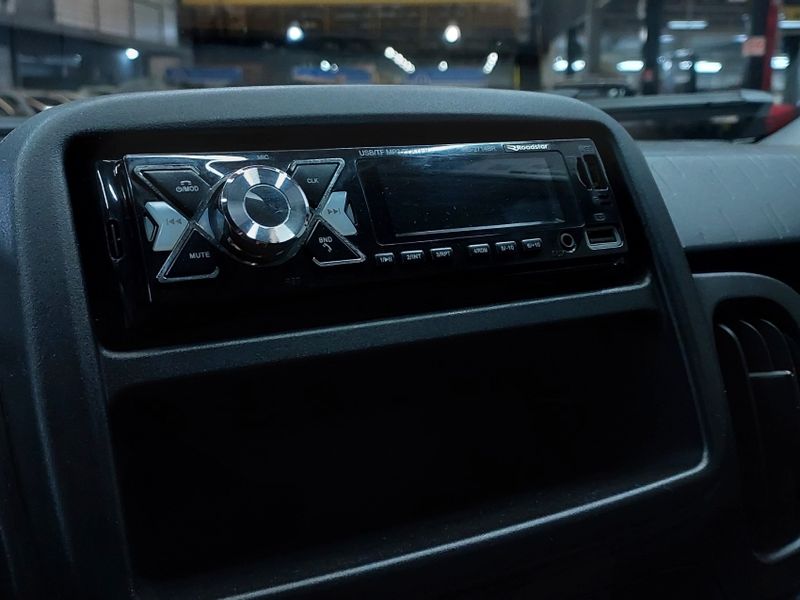 Fiat MOBI 1.0 EVO FLEX LIKE MANUAL 2022/2023 BETIOLO NOVOS E SEMINOVOS LAJEADO / Carros no Vale Fiat MOBI 1.0 EVO FLEX LIKE MANUAL 2022/2023 BETIOLO NOVOS E SEMINOVOS LAJEADO / Carros no Vale