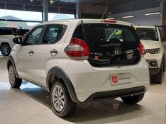 Fiat MOBI 1.0 EVO FLEX LIKE MANUAL 2022/2023 BETIOLO NOVOS E SEMINOVOS LAJEADO / Carros no Vale