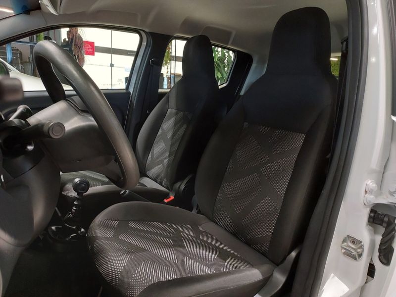 Fiat MOBI 1.0 EVO FLEX LIKE MANUAL 2022/2023 BETIOLO NOVOS E SEMINOVOS LAJEADO / Carros no Vale Fiat MOBI 1.0 EVO FLEX LIKE MANUAL 2022/2023 BETIOLO NOVOS E SEMINOVOS LAJEADO / Carros no Vale