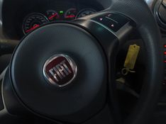 Fiat PALIO 1.6 MPI ESSENCE 16V FLEX 4P AUTOMATIZADO 2013/2014 BETIOLO NOVOS E SEMINOVOS LAJEADO / Carros no Vale