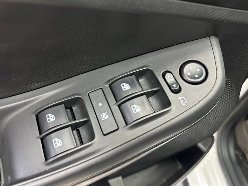 Fiat PULSE 1.3 FLEX DRIVE CVT 2023/2023 BETIOLO NOVOS E SEMINOVOS LAJEADO / Carros no Vale