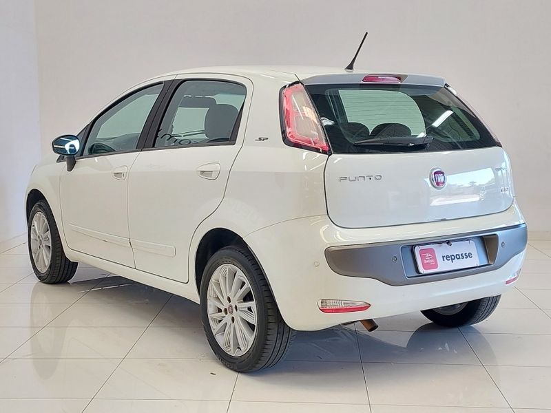 Fiat PUNTO 1.6 ESSENCE 16V FLEX 4P AUTOMATIZADO 2016/2016 BETIOLO NOVOS E SEMINOVOS LAJEADO / Carros no Vale