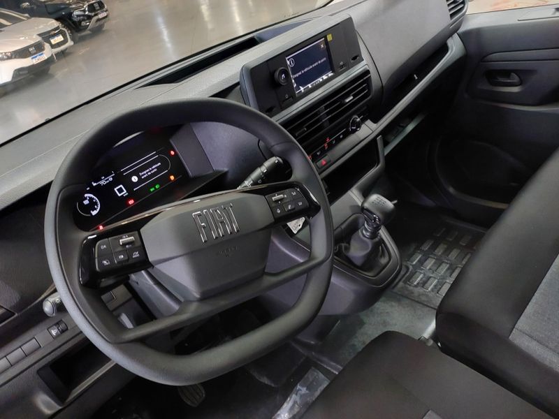 Fiat SCUDO 2.2 TURBO DIESEL MULTI MANUAL 2025/2026 BETIOLO NOVOS E SEMINOVOS LAJEADO / Carros no Vale