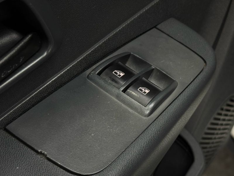 Fiat STRADA 1.4 MPI HARD WORKING CS 8V FLEX 2P MANUAL 2018/2019 BETIOLO NOVOS E SEMINOVOS LAJEADO / Carros no Vale Fiat STRADA 1.4 MPI HARD WORKING CS 8V FLEX 2P MANUAL 2018/2019 BETIOLO NOVOS E SEMINOVOS LAJEADO / Carros no Vale