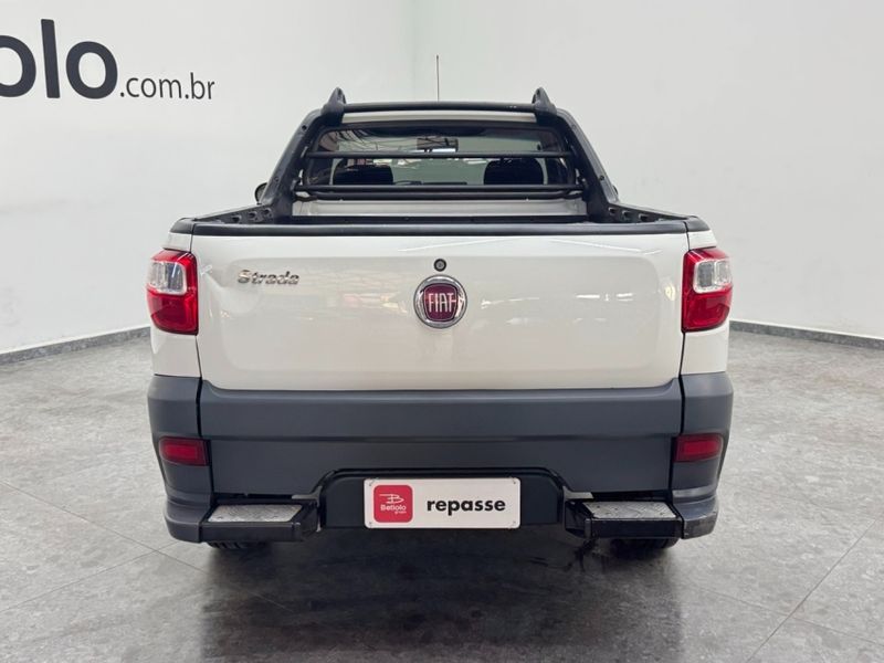 Fiat STRADA 1.4 MPI HARD WORKING CS 8V FLEX 2P MANUAL 2018/2019 BETIOLO NOVOS E SEMINOVOS LAJEADO / Carros no Vale Fiat STRADA 1.4 MPI HARD WORKING CS 8V FLEX 2P MANUAL 2018/2019 BETIOLO NOVOS E SEMINOVOS LAJEADO / Carros no Vale