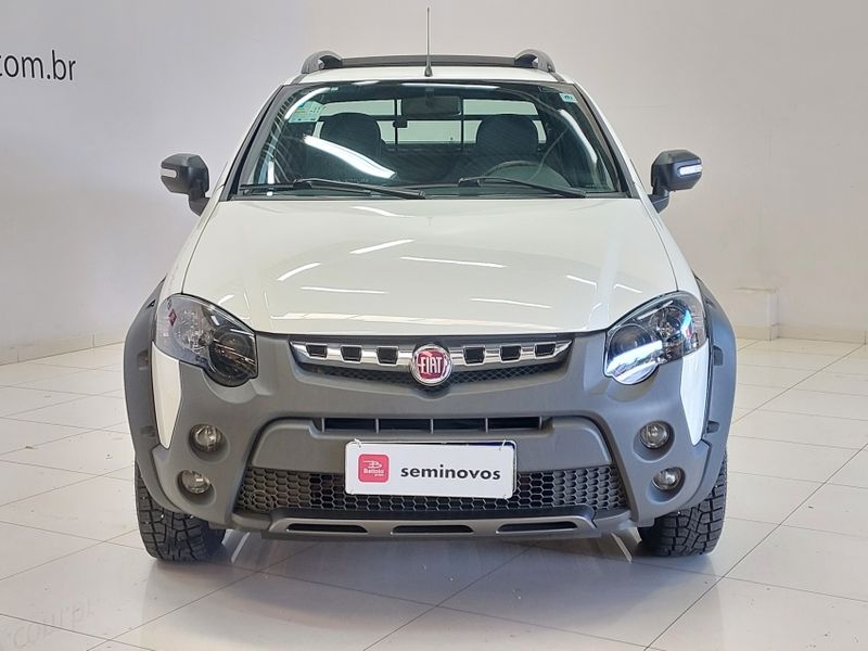 Fiat STRADA 1.8 MPI ADVENTURE CD 16V FLEX 3P MANUAL 2019/2020 BETIOLO NOVOS E SEMINOVOS LAJEADO / Carros no Vale