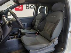 Fiat STRADA 1.8 MPI ADVENTURE CD 16V FLEX 3P MANUAL 2019/2020 BETIOLO NOVOS E SEMINOVOS LAJEADO / Carros no Vale