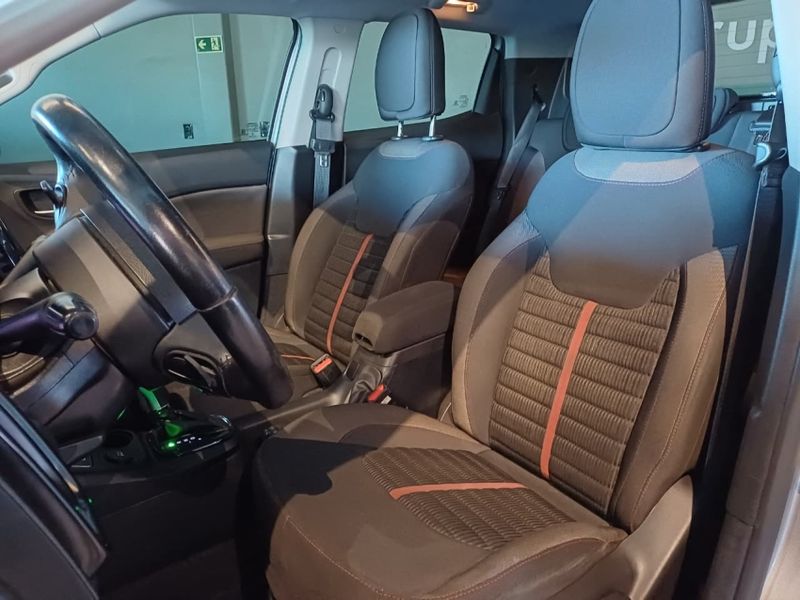 Fiat TORO 1.8 16V EVO FLEX FREEDOM AT6 2021/2021 BETIOLO NOVOS E SEMINOVOS LAJEADO / Carros no Vale