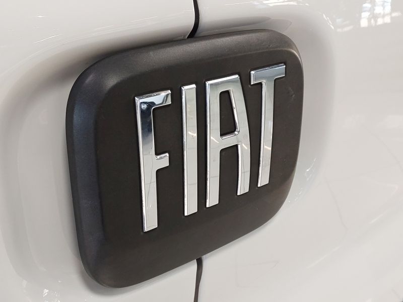 Fiat TORO 2.4 16V MULTIAIR FLEX FREEDOM AT9 2016/2017 BETIOLO NOVOS E SEMINOVOS LAJEADO / Carros no Vale