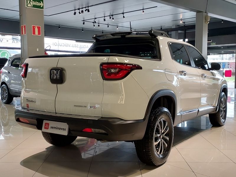 Fiat TORO 2.4 16V MULTIAIR FLEX FREEDOM AT9 2016/2017 BETIOLO NOVOS E SEMINOVOS LAJEADO / Carros no Vale