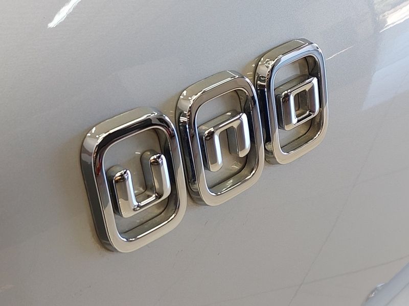 Fiat UNO 1.0 EVO WAY 8V FLEX 4P MANUAL 2014/2015 BETIOLO NOVOS E SEMINOVOS LAJEADO / Carros no Vale Fiat UNO 1.0 EVO WAY 8V FLEX 4P MANUAL 2014/2015 BETIOLO NOVOS E SEMINOVOS LAJEADO / Carros no Vale