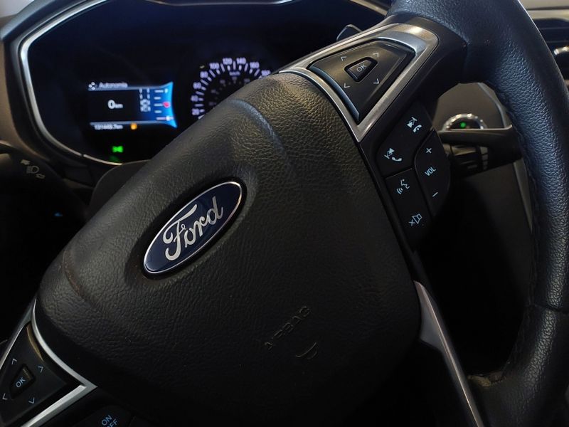 Ford FUSION 2.0 TITANIUM AWD 16V GASOLINA 4P AUTOMÁTICO 2014/2015 BETIOLO NOVOS E SEMINOVOS LAJEADO / Carros no Vale