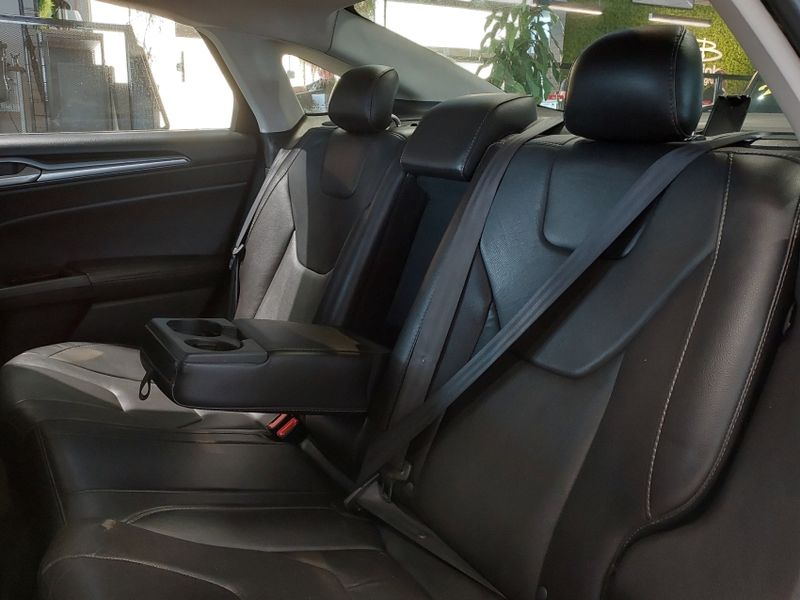 Ford FUSION 2.0 TITANIUM FWD 16V GASOLINA 4P AUTOMÁTICO 2013/2014 BETIOLO NOVOS E SEMINOVOS LAJEADO / Carros no Vale Ford FUSION 2.0 TITANIUM FWD 16V GASOLINA 4P AUTOMÁTICO 2013/2014 BETIOLO NOVOS E SEMINOVOS LAJEADO / Carros no Vale