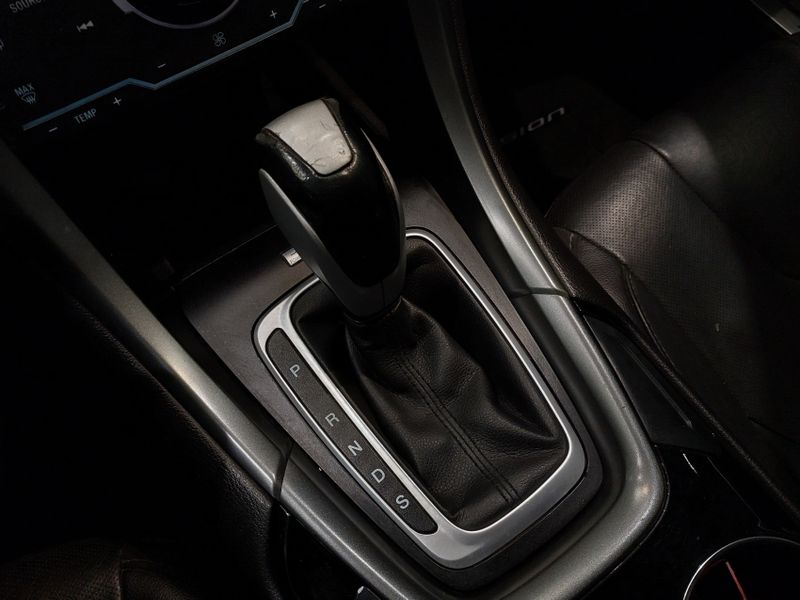 Ford FUSION 2.0 TITANIUM FWD 16V GASOLINA 4P AUTOMÁTICO 2013/2014 BETIOLO NOVOS E SEMINOVOS LAJEADO / Carros no Vale Ford FUSION 2.0 TITANIUM FWD 16V GASOLINA 4P AUTOMÁTICO 2013/2014 BETIOLO NOVOS E SEMINOVOS LAJEADO / Carros no Vale