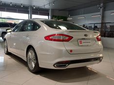 Ford FUSION 2.0 TITANIUM FWD 16V GASOLINA 4P AUTOMÁTICO 2013/2014 BETIOLO NOVOS E SEMINOVOS LAJEADO / Carros no Vale
