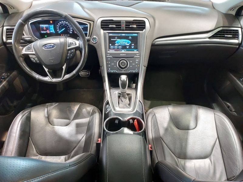 Ford FUSION 2.0 TITANIUM FWD 16V GASOLINA 4P AUTOMÁTICO 2013/2014 BETIOLO NOVOS E SEMINOVOS LAJEADO / Carros no Vale Ford FUSION 2.0 TITANIUM FWD 16V GASOLINA 4P AUTOMÁTICO 2013/2014 BETIOLO NOVOS E SEMINOVOS LAJEADO / Carros no Vale