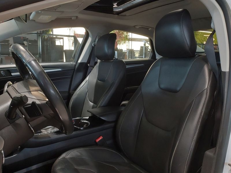 Ford FUSION 2.0 TITANIUM FWD 16V GASOLINA 4P AUTOMÁTICO 2013/2014 BETIOLO NOVOS E SEMINOVOS LAJEADO / Carros no Vale Ford FUSION 2.0 TITANIUM FWD 16V GASOLINA 4P AUTOMÁTICO 2013/2014 BETIOLO NOVOS E SEMINOVOS LAJEADO / Carros no Vale