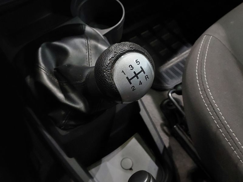 Ford KA 1.6 MPI SPORT 8V FLEX 2P MANUAL 2012/2012 BETIOLO NOVOS E SEMINOVOS LAJEADO / Carros no Vale