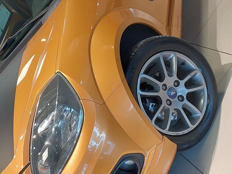 Ford KA 1.6 MPI SPORT 8V FLEX 2P MANUAL 2012/2012 BETIOLO NOVOS E SEMINOVOS LAJEADO / Carros no Vale