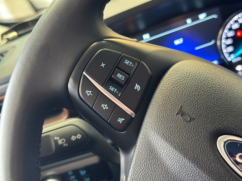 Ford MAVERICK 2.0 ECOBOOST GASOLINA LARIAT FX4 AUTOMÁTICO 2023/2023 BETIOLO NOVOS E SEMINOVOS LAJEADO / Carros no Vale