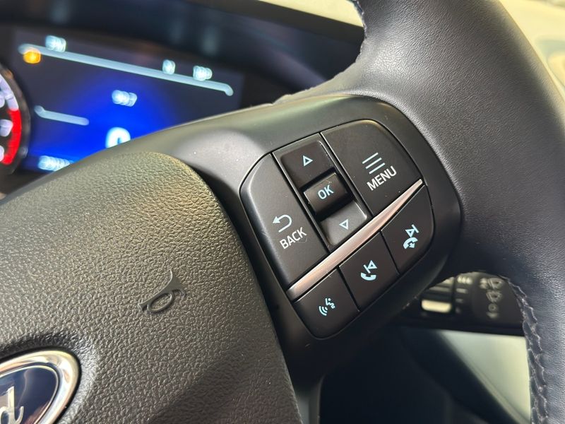 Ford MAVERICK 2.0 ECOBOOST GASOLINA LARIAT FX4 AUTOMÁTICO 2023/2023 BETIOLO NOVOS E SEMINOVOS LAJEADO / Carros no Vale