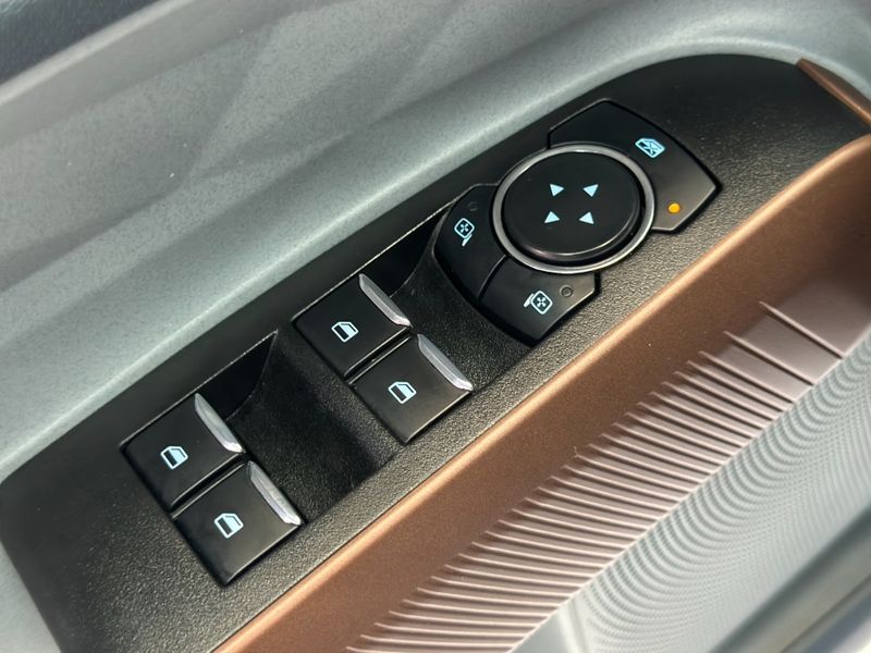 Ford MAVERICK 2.0 ECOBOOST GASOLINA LARIAT FX4 AUTOMÁTICO 2023/2023 BETIOLO NOVOS E SEMINOVOS LAJEADO / Carros no Vale