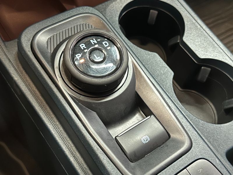 Ford MAVERICK 2.0 ECOBOOST GASOLINA LARIAT FX4 AUTOMÁTICO 2023/2023 BETIOLO NOVOS E SEMINOVOS LAJEADO / Carros no Vale