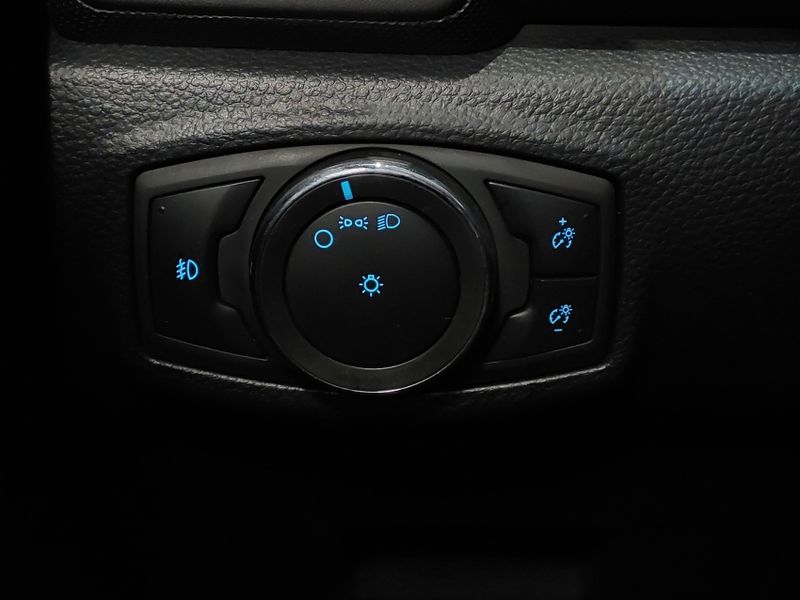 Ford RANGER 2.2 XLS 4X4 CD 16V DIESEL 4P AUTOMÁTICO 2021/2022 BETIOLO NOVOS E SEMINOVOS LAJEADO / Carros no Vale
