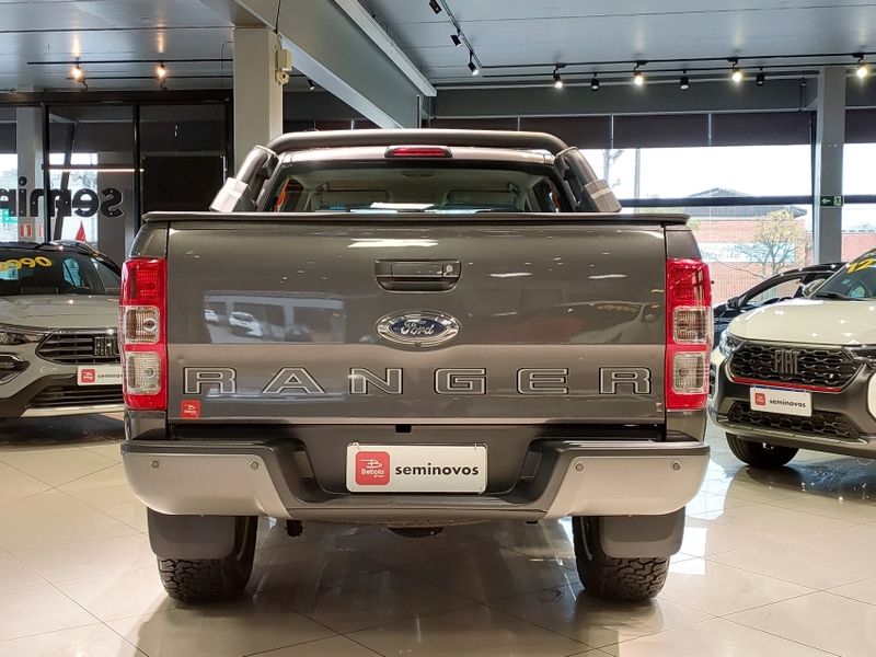 Ford RANGER 2.2 XLS 4X4 CD 16V DIESEL 4P AUTOMÁTICO 2021/2022 BETIOLO NOVOS E SEMINOVOS LAJEADO / Carros no Vale