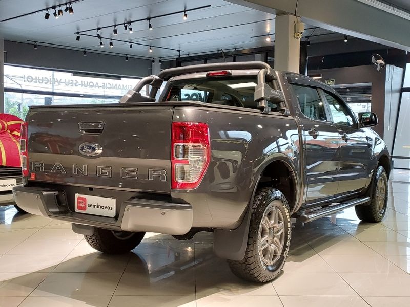 Ford RANGER 2.2 XLS 4X4 CD 16V DIESEL 4P AUTOMÁTICO 2021/2022 BETIOLO NOVOS E SEMINOVOS LAJEADO / Carros no Vale