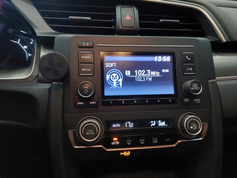 Honda CIVIC 2.0 16V FLEXONE EX 4P CVT 2017/2017 BETIOLO NOVOS E SEMINOVOS LAJEADO / Carros no Vale Honda CIVIC 2.0 16V FLEXONE EX 4P CVT 2017/2017 BETIOLO NOVOS E SEMINOVOS LAJEADO / Carros no Vale