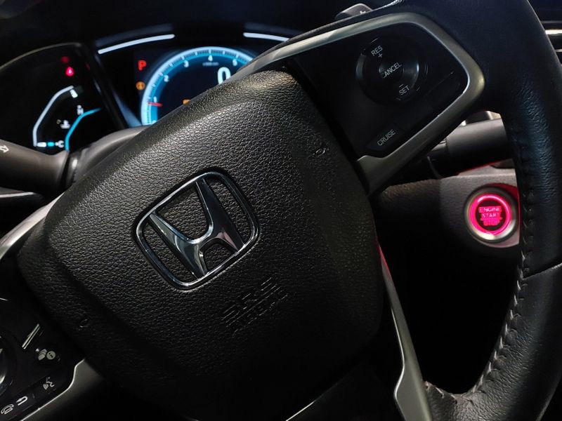 Honda CIVIC 2.0 16V FLEXONE EXL 4P CVT 2021/2021 BETIOLO NOVOS E SEMINOVOS LAJEADO / Carros no Vale Honda CIVIC 2.0 16V FLEXONE EXL 4P CVT 2021/2021 BETIOLO NOVOS E SEMINOVOS LAJEADO / Carros no Vale