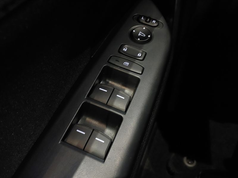 Honda CIVIC 2.0 16V FLEXONE SPORT 4P CVT 2019/2019 BETIOLO NOVOS E SEMINOVOS LAJEADO / Carros no Vale