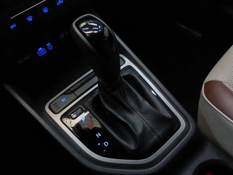 Hyundai CRETA 2.0 16V FLEX PRESTIGE AUTOMÁTICO 2021/2021 BETIOLO NOVOS E SEMINOVOS LAJEADO / Carros no Vale