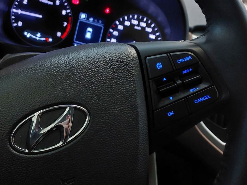 Hyundai CRETA 2.0 16V FLEX PRESTIGE AUTOMÁTICO 2021/2021 BETIOLO NOVOS E SEMINOVOS LAJEADO / Carros no Vale