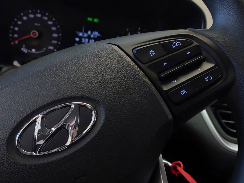 Hyundai HB20 1.0 12V FLEX SENSE MANUAL 2023/2024 BETIOLO NOVOS E SEMINOVOS LAJEADO / Carros no Vale