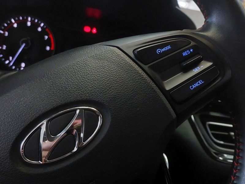 Hyundai HB20X 1.6 16V FLEX EVOLUTION AUTOMÁTICO 2021/2021 BETIOLO NOVOS E SEMINOVOS LAJEADO / Carros no Vale