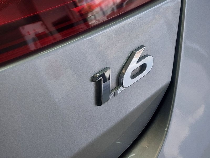 Hyundai HB20X 1.6 16V FLEX EVOLUTION AUTOMÁTICO 2021/2021 BETIOLO NOVOS E SEMINOVOS LAJEADO / Carros no Vale