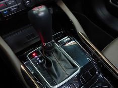 JEEP COMMANDER 1.3 T270 TURBO FLEX OVERLAND AT6 2022/2022 BETIOLO NOVOS E SEMINOVOS LAJEADO / Carros no Vale