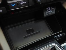 JEEP COMMANDER 1.3 T270 TURBO FLEX OVERLAND AT6 2022/2022 BETIOLO NOVOS E SEMINOVOS LAJEADO / Carros no Vale