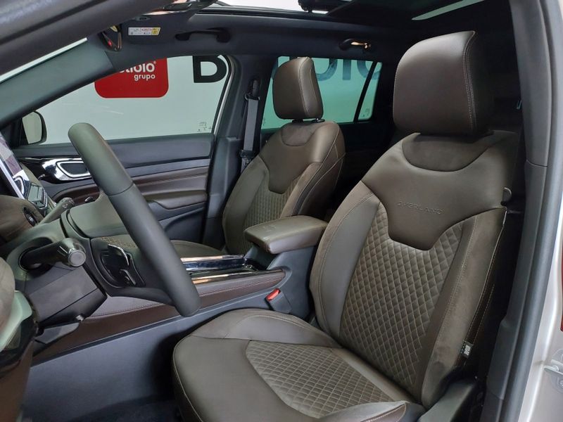 JEEP COMMANDER 1.3 T270 TURBO FLEX OVERLAND AT6 2022/2022 BETIOLO NOVOS E SEMINOVOS LAJEADO / Carros no Vale JEEP COMMANDER 1.3 T270 TURBO FLEX OVERLAND AT6 2022/2022 BETIOLO NOVOS E SEMINOVOS LAJEADO / Carros no Vale