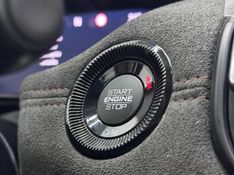 JEEP COMMANDER 2.0 TD380 TURBO DIESEL LIMITED AT9 2022/2023 BETIOLO NOVOS E SEMINOVOS LAJEADO / Carros no Vale