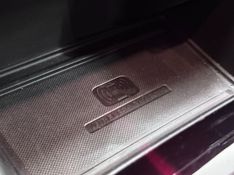 JEEP COMMANDER 2.0 TD380 TURBO DIESEL LIMITED AT9 2022/2023 BETIOLO NOVOS E SEMINOVOS LAJEADO / Carros no Vale