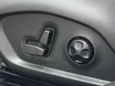 JEEP COMMANDER 2.0 TD380 TURBO DIESEL LIMITED AT9 2022/2023 BETIOLO NOVOS E SEMINOVOS LAJEADO / Carros no Vale